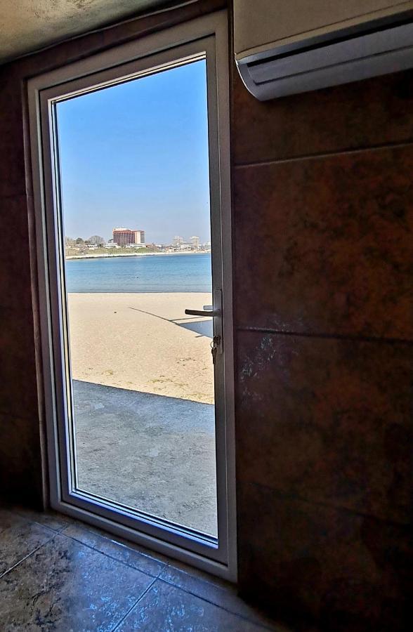 מנגליה Lazy Lounge Apartments מראה חיצוני תמונה