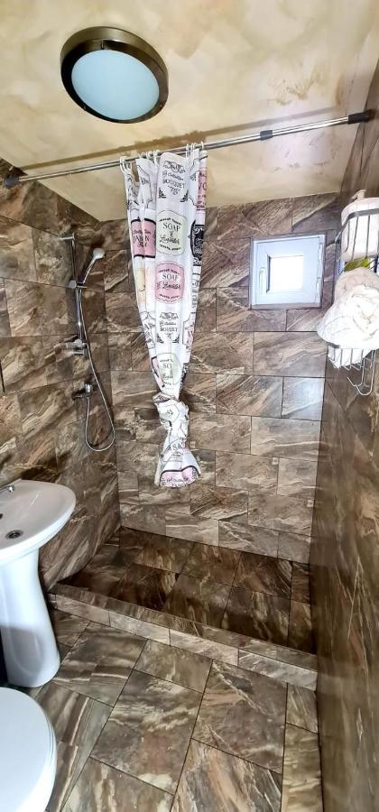 מנגליה Lazy Lounge Apartments מראה חיצוני תמונה