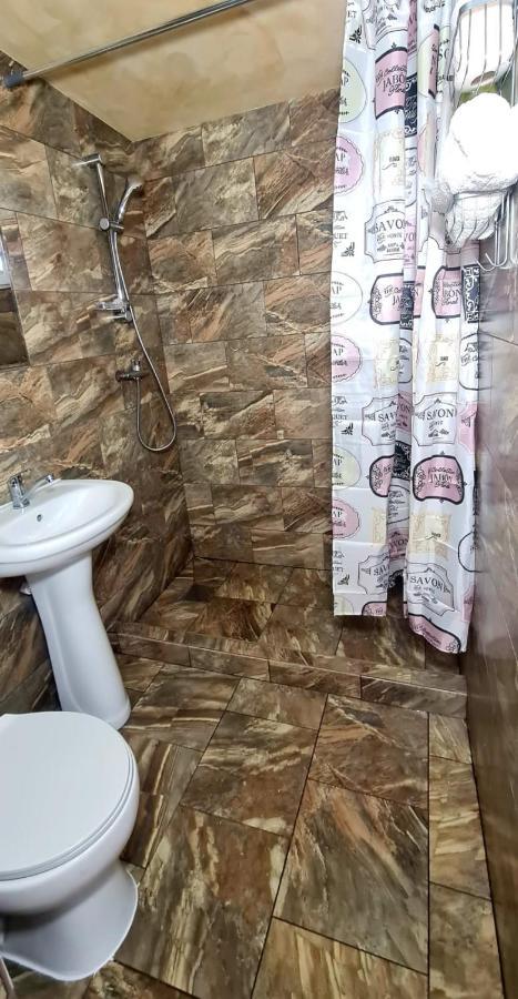 מנגליה Lazy Lounge Apartments מראה חיצוני תמונה