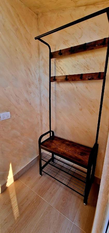 מנגליה Lazy Lounge Apartments מראה חיצוני תמונה
